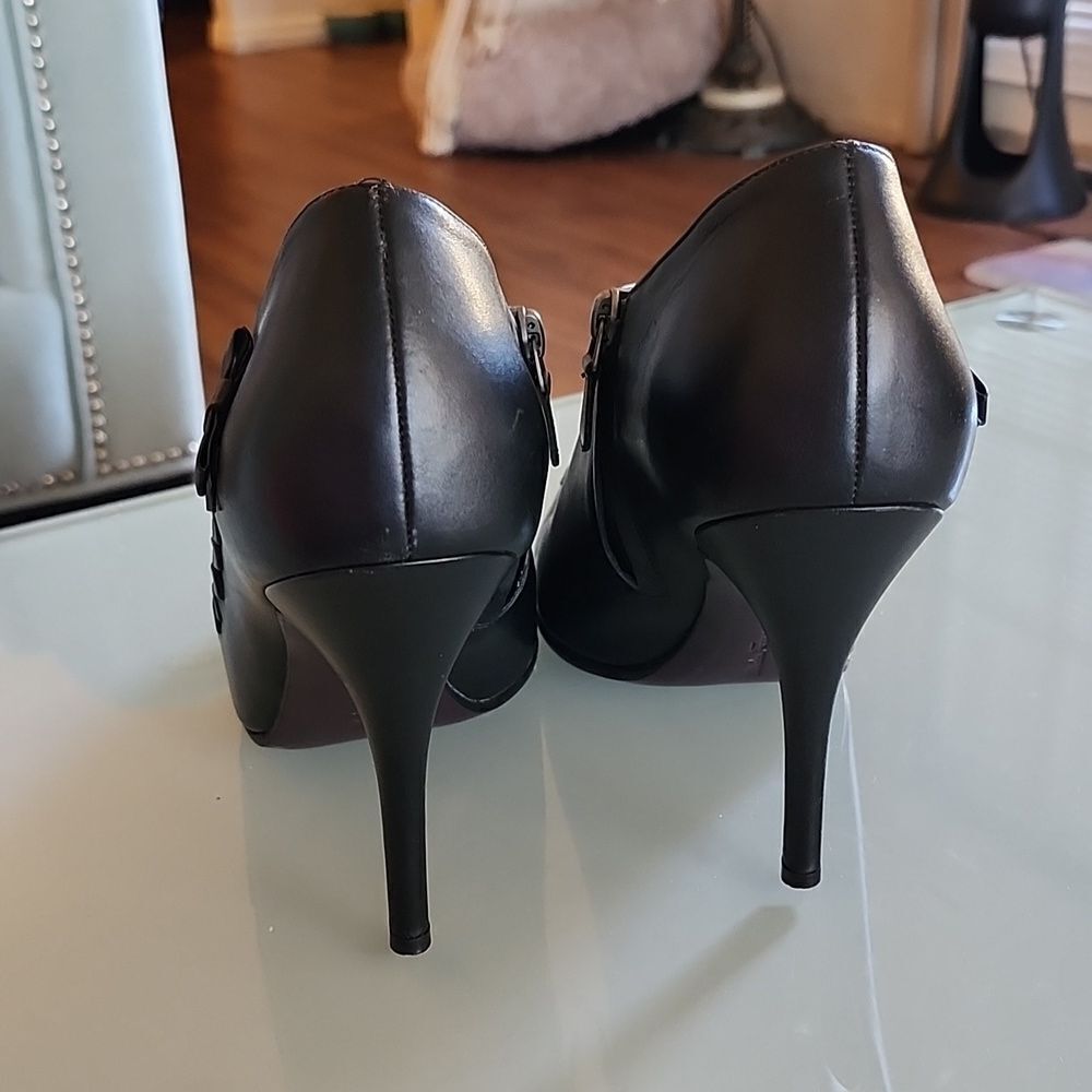 Salvatore Ferragamo‎ Braided Accent Witchy Leather Ankle Bootie Heels Size 10 - Picture 4 of 12
